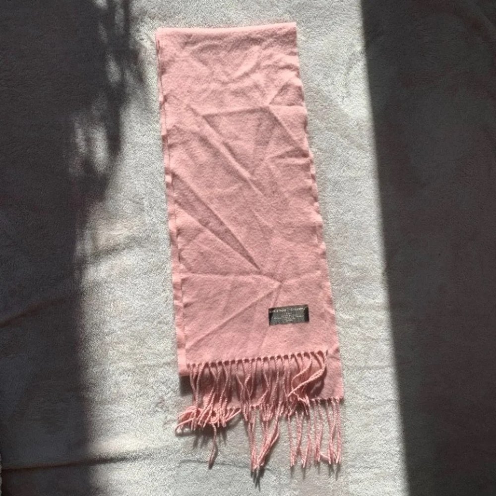 pink acrylic scarf